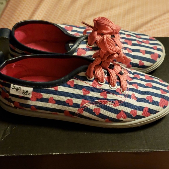 Skippies - Picture 2 of 2